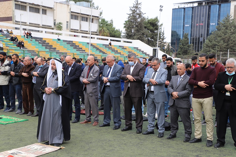 طلبا للغيث - إقامة صلاة الاستسقاء في جامعة اليرموك