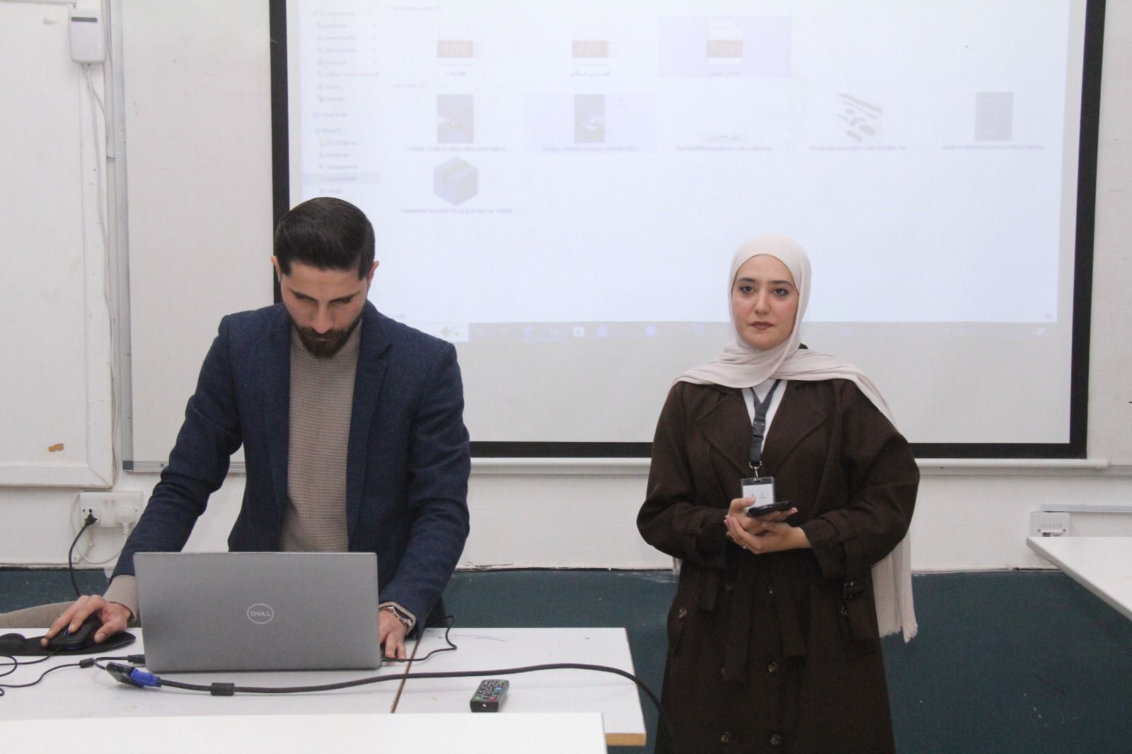 شؤون الطلبة واتحاد الطلبة ينظمان ورشة تدريبية متخصصة في كلية الفنون