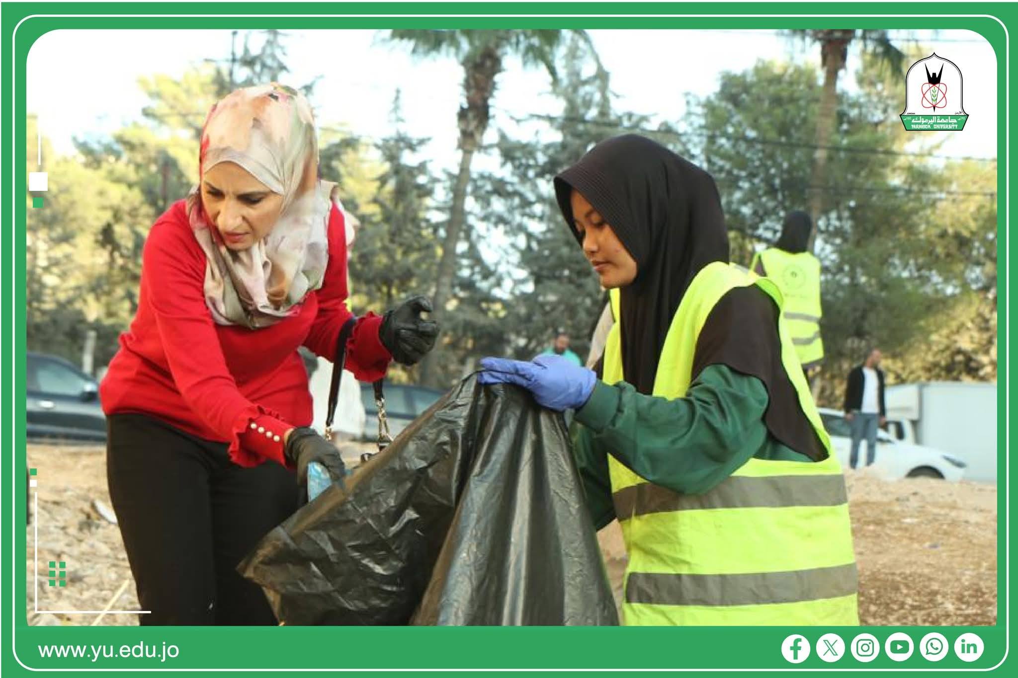 عمادة شؤون الطلبة تطلق مبادرة بيئية لطلبة شرق آسيا بالتعاون مع بلدية إربد