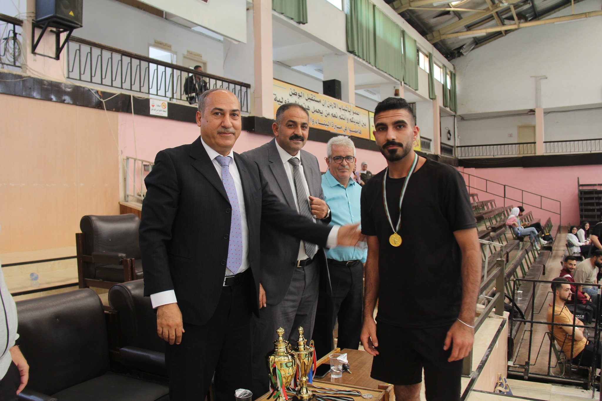 عمادة شؤون الطلبة تختتم فعاليات